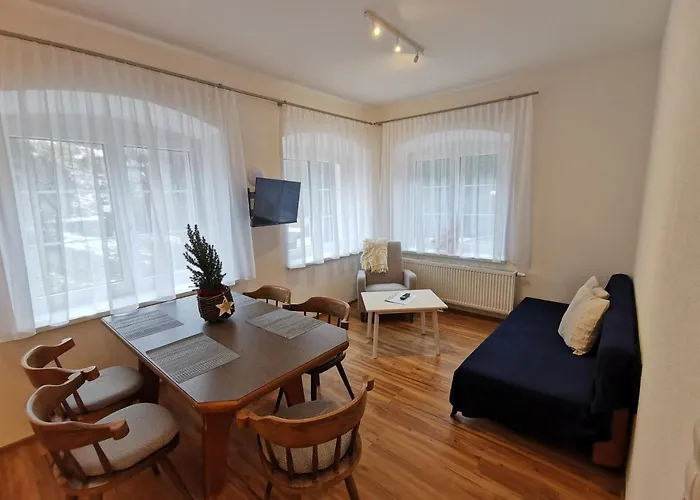 Haus Schoen - Preise Inclusive Pitztal Sommer Card Pensión