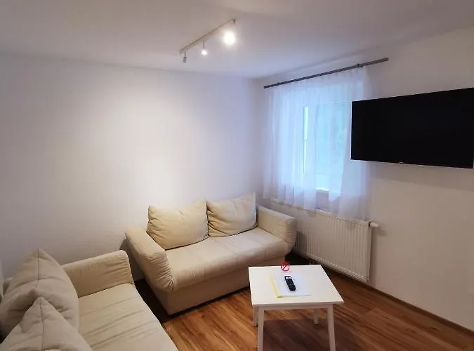 Haus Schoen - Preise Inclusive Pitztal Sommer Card Pensión Jerzens