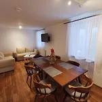 בית הארחה Haus Schoen - Preise Inclusive Pitztal Sommer Card יארצנס