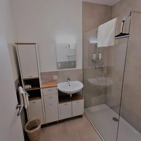 Πανσιόν Haus Schon Jerzens