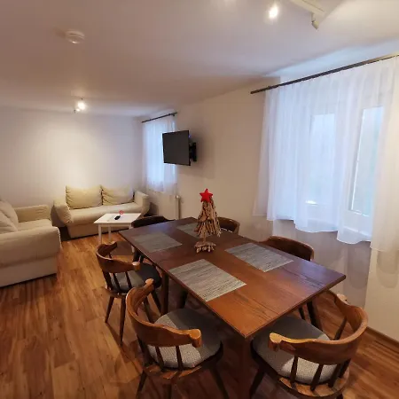 Πανσιόν Haus Schon Jerzens