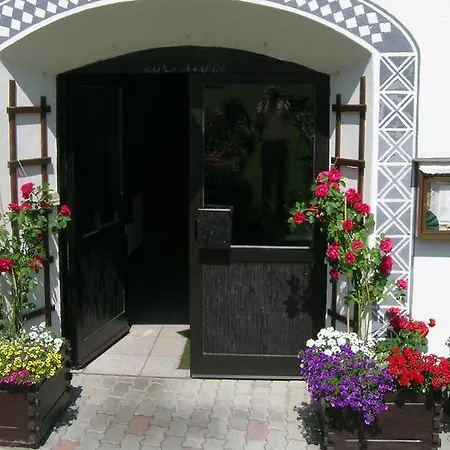 בית הארחה Haus Schoen - Preise Inclusive Pitztal Sommer Card יארצנס